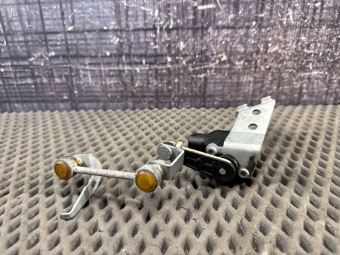 Датчик уровня подвески, 900 рублей, Красноярск