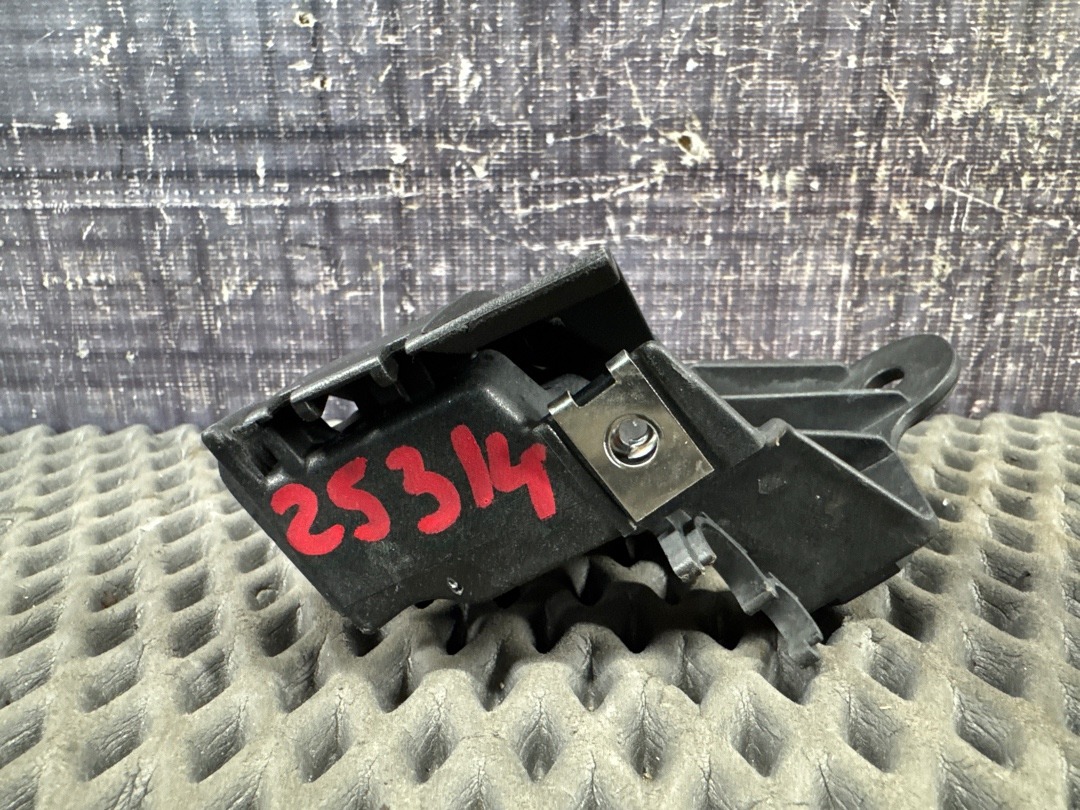 Крепление порога, 250 рублей, Красноярск