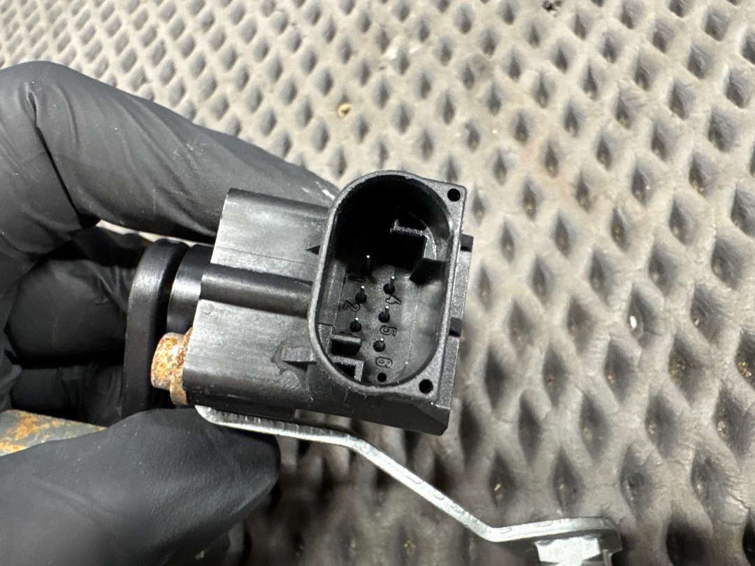 Датчик уровня подвески, 900 рублей, Красноярск