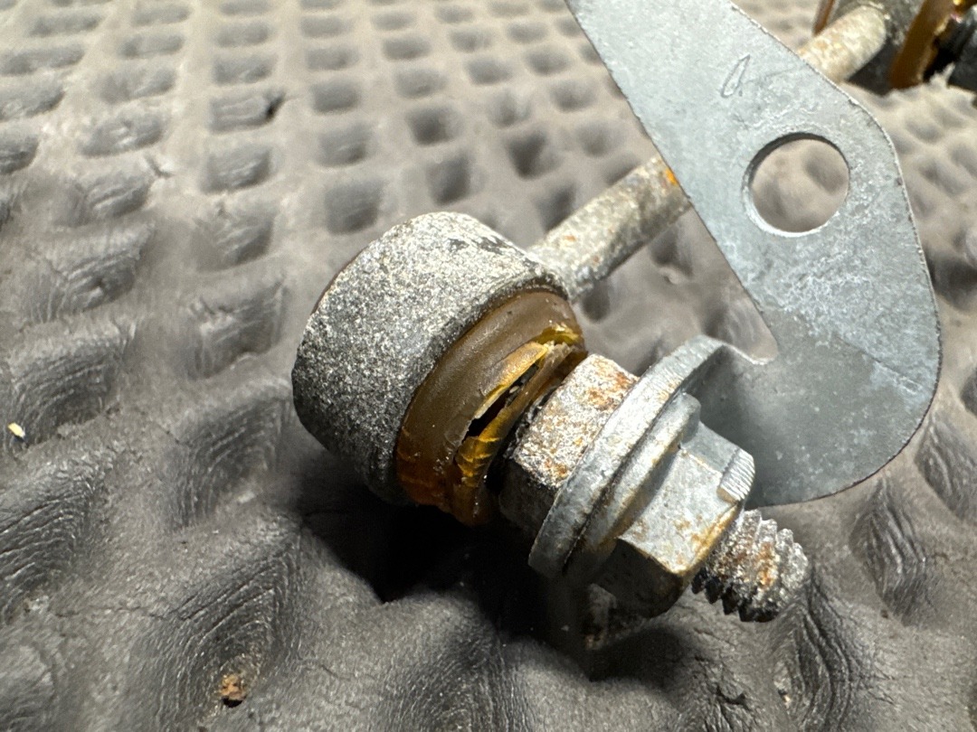 Датчик уровня подвески, 900 рублей, Красноярск