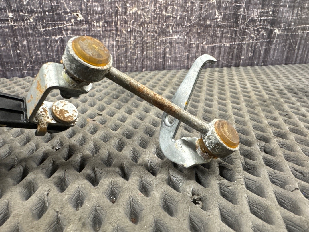 Датчик уровня подвески, 900 рублей, Красноярск