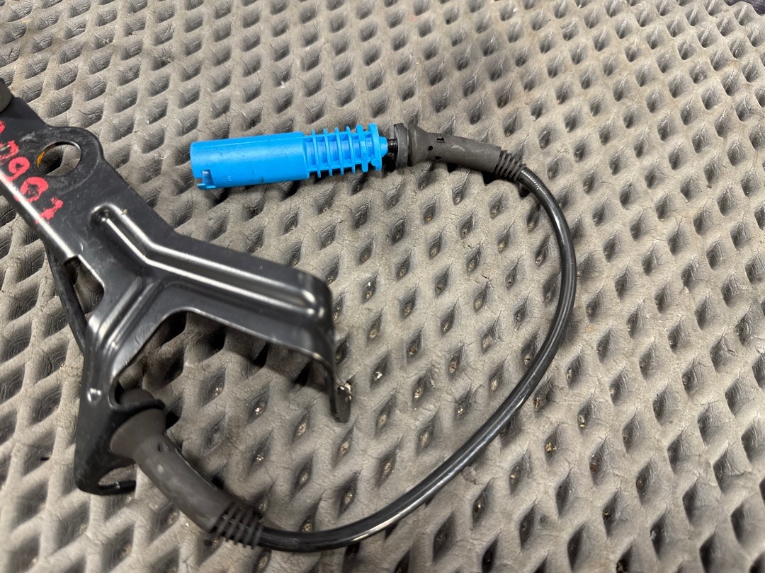 Датчик ABS, 600 рублей, Красноярск