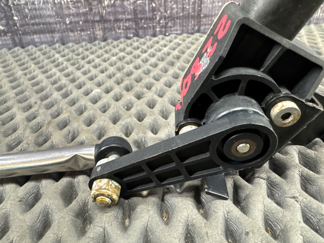 Датчик уровня подвески, 2000 рублей, Красноярск