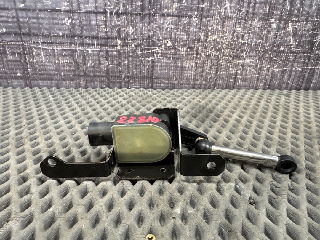 Датчик уровня подвески, 2000 рублей, Красноярск