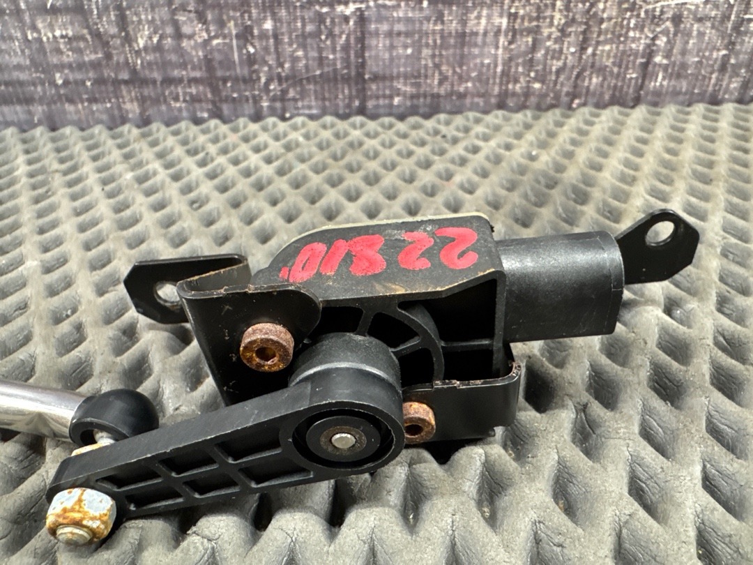 Датчик уровня подвески, 2000 рублей, Красноярск