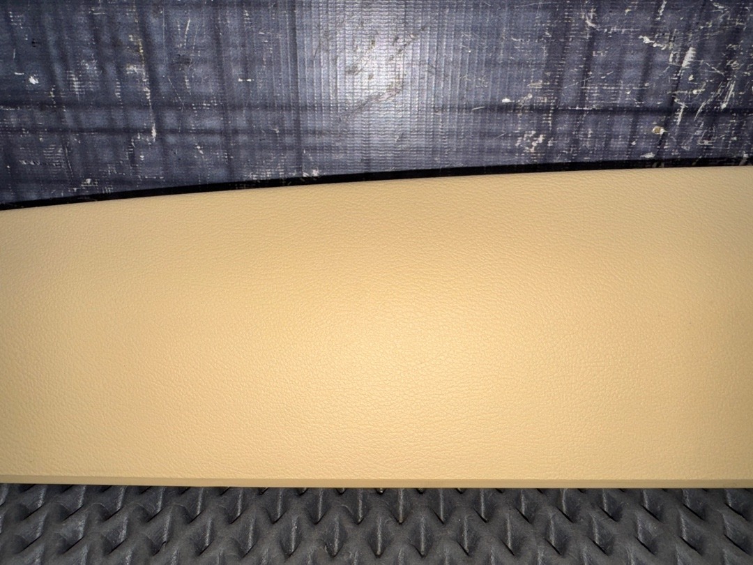 Обшивка крышки багажника, 300 рублей, Красноярск