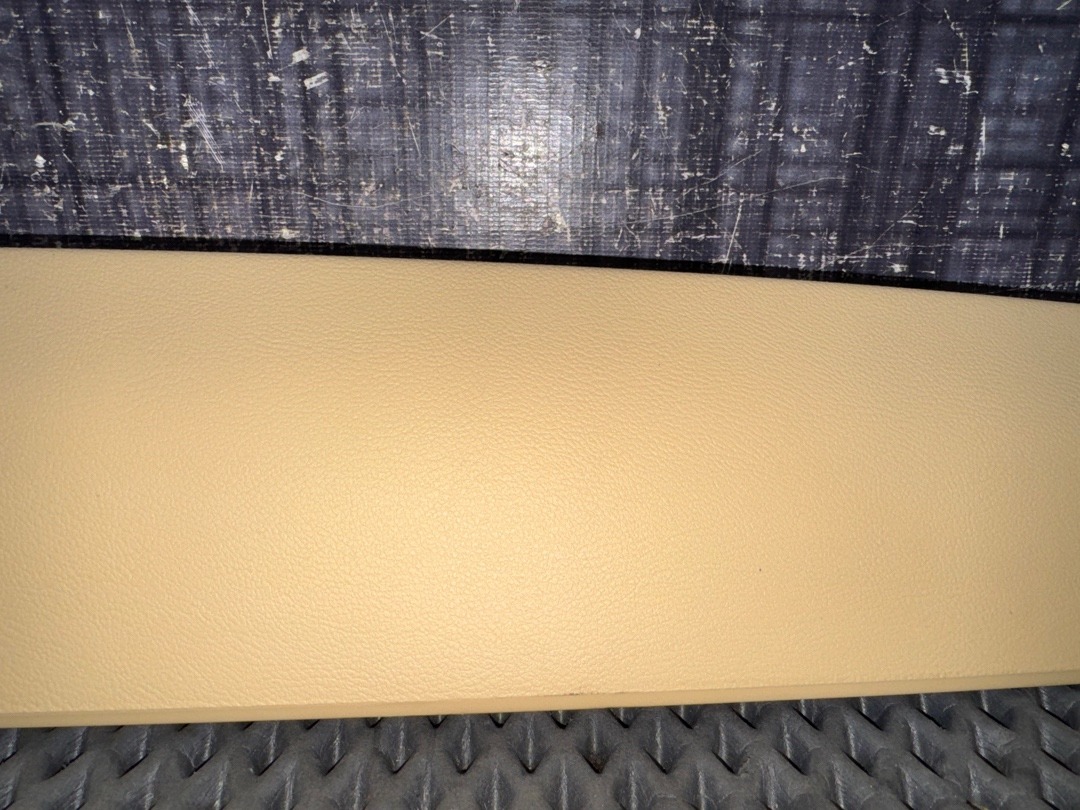 Обшивка крышки багажника, 300 рублей, Красноярск