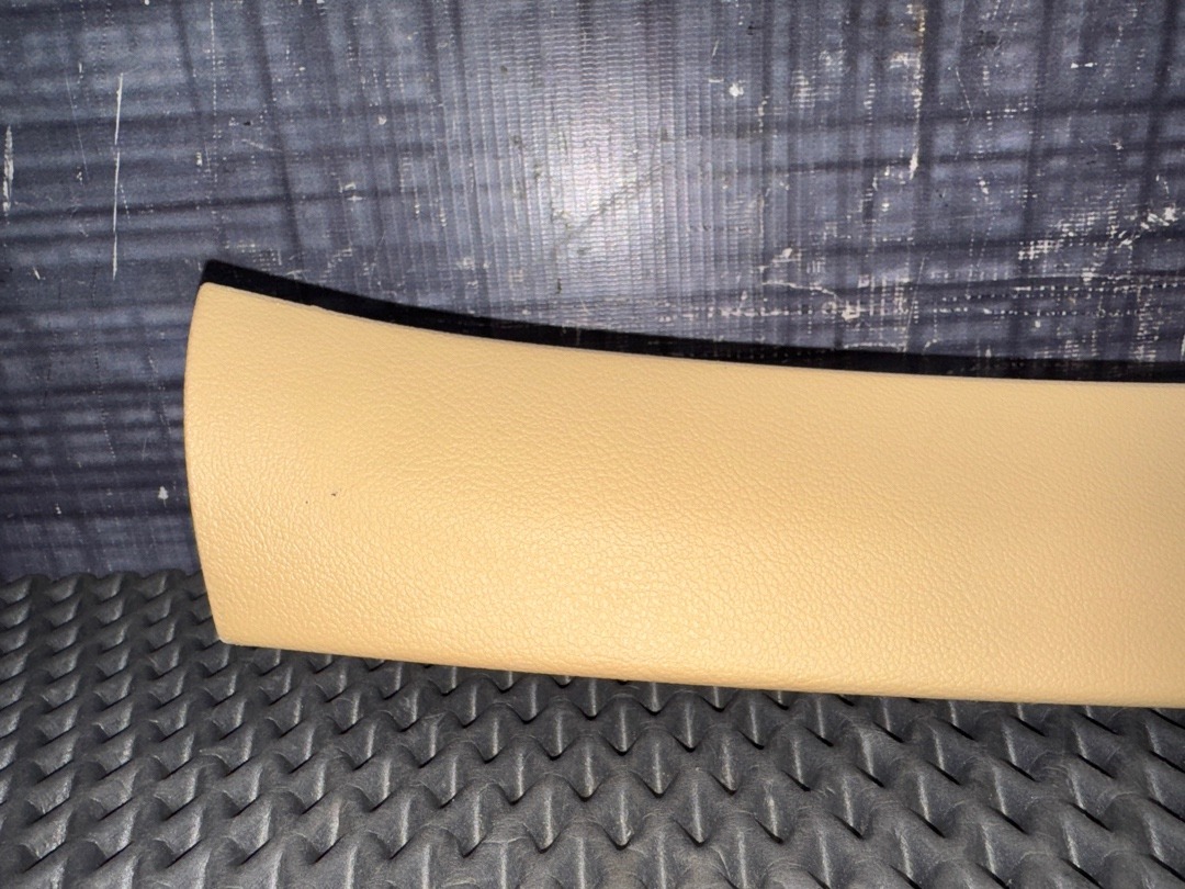 Обшивка крышки багажника, 300 рублей, Красноярск