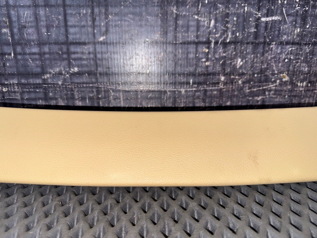 Обшивка крышки багажника, 300 рублей, Красноярск