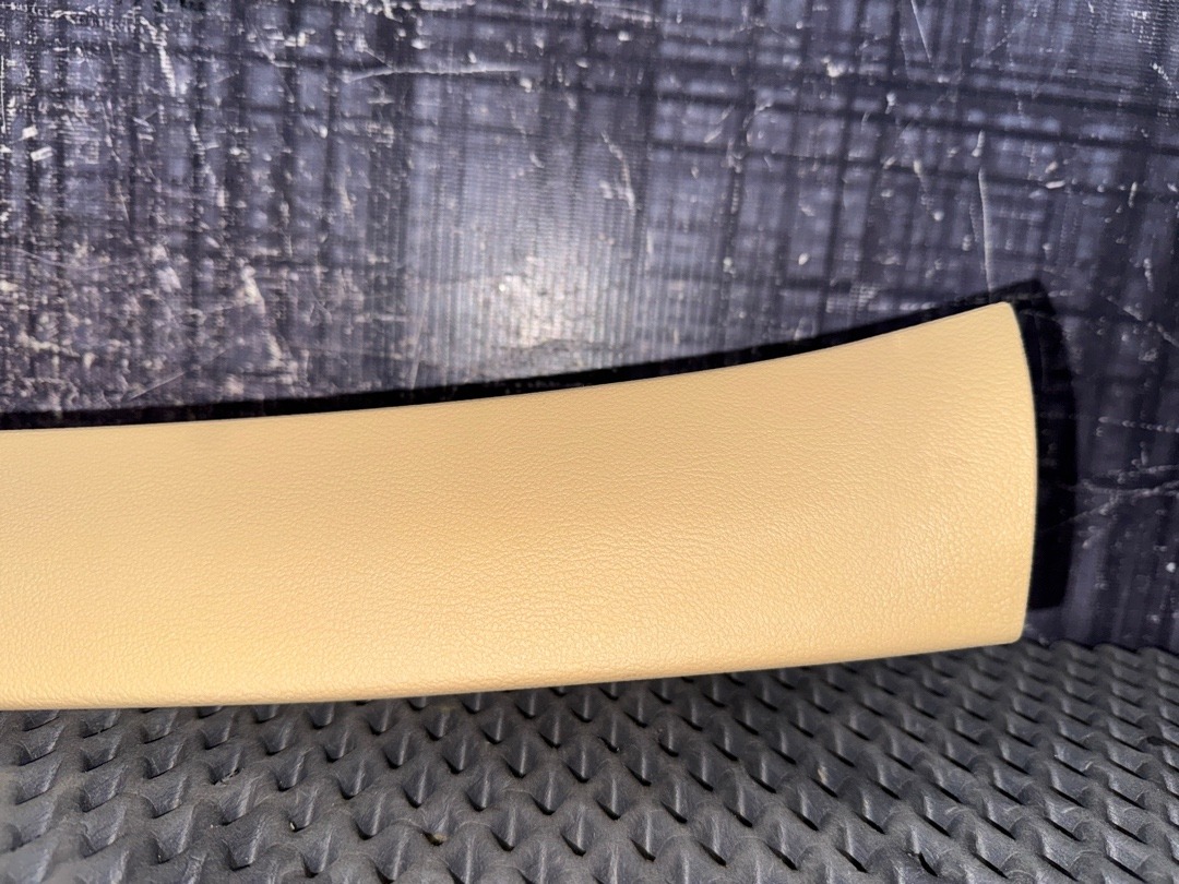 Обшивка крышки багажника, 300 рублей, Красноярск