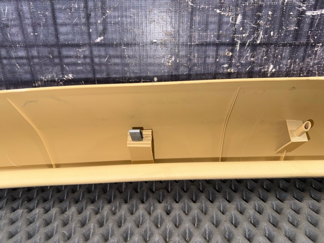 Обшивка крышки багажника, 300 рублей, Красноярск