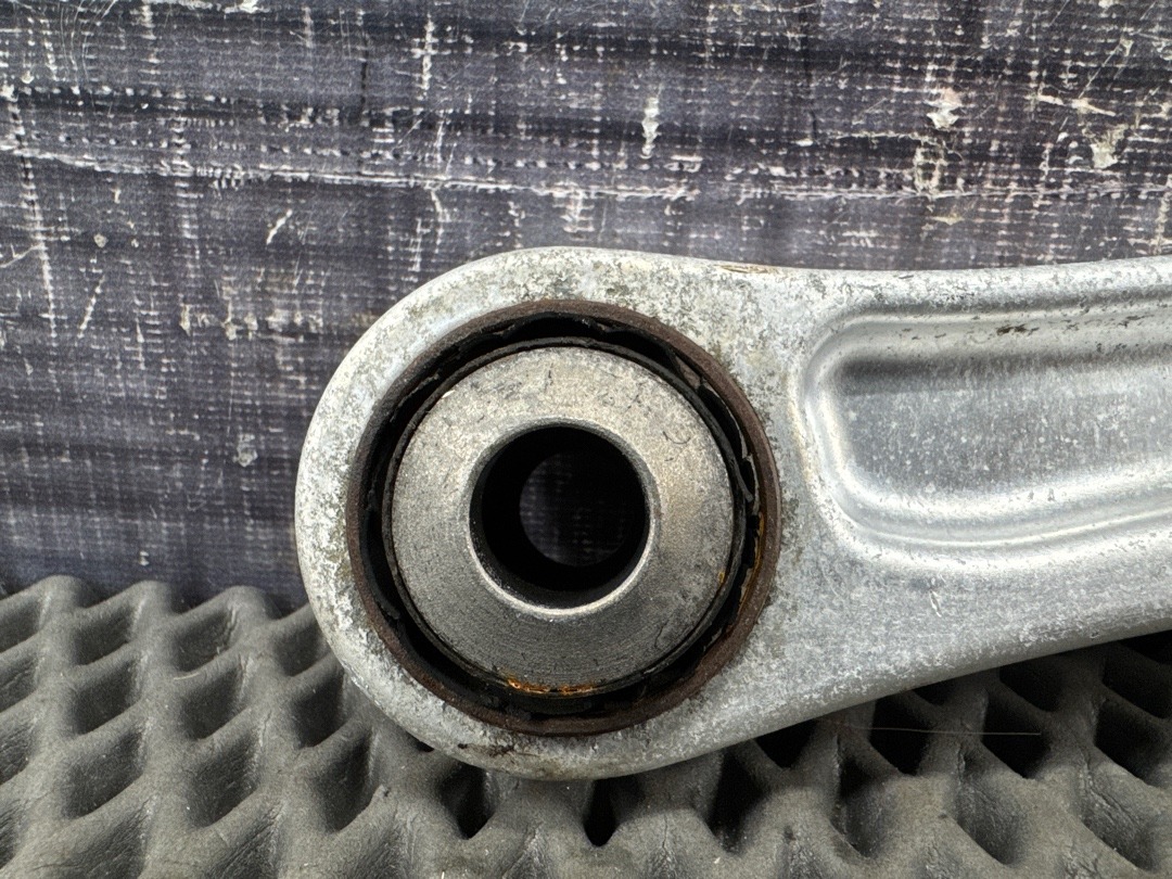 Рычаг подвески, 2000 рублей, Красноярск