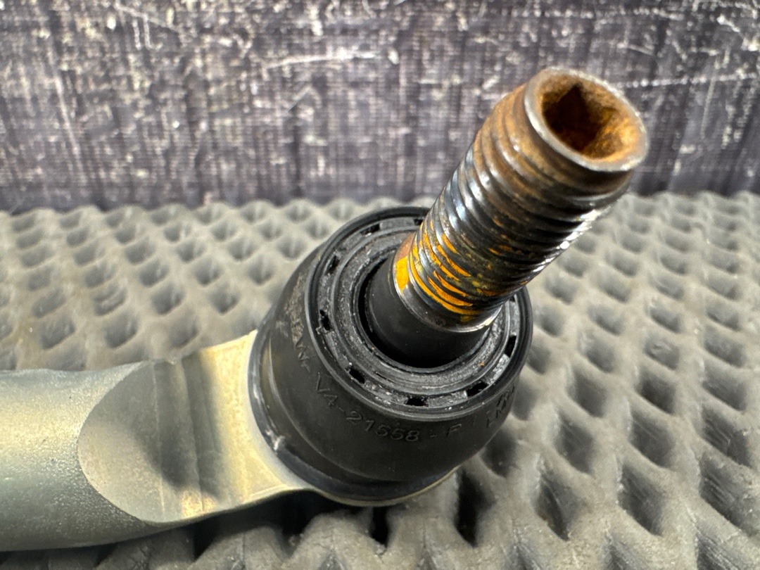 Тяга рулевая с наконечником, 1200 рублей, Красноярск