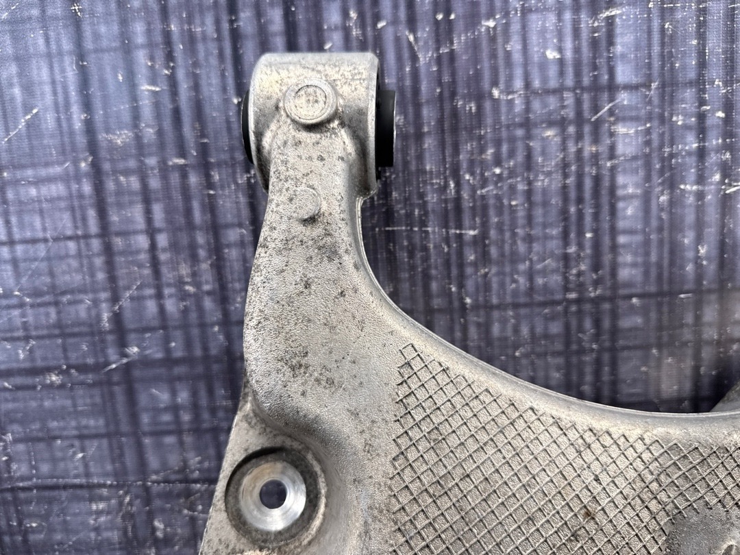 Рычаг подвески, 900 рублей, Красноярск