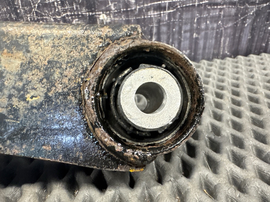 Рычаг подвески, 1500 рублей, Красноярск