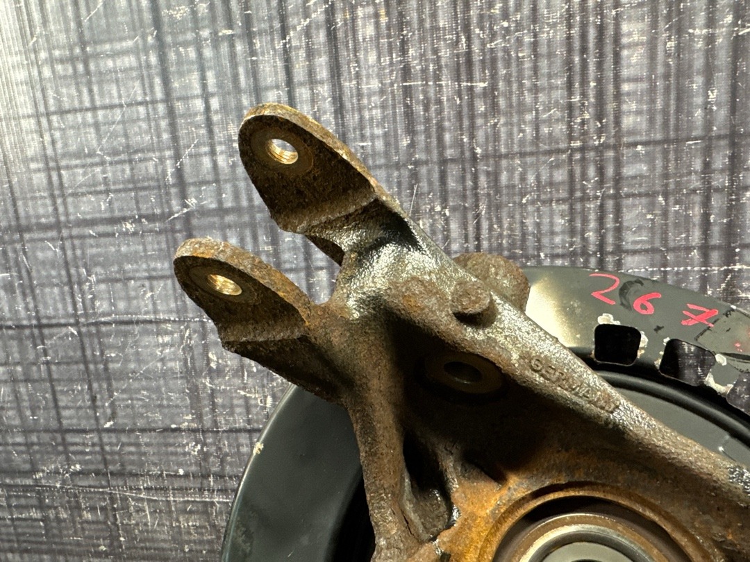 Поворотный кулак, 4500 рублей, Красноярск