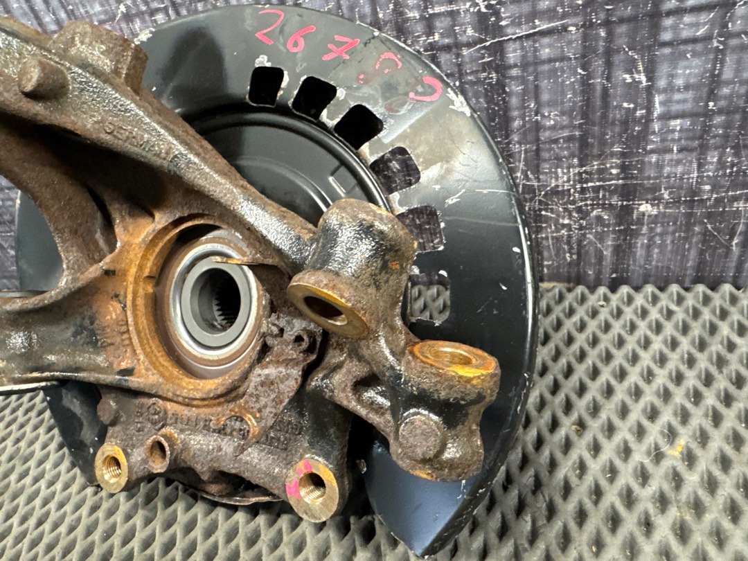 Поворотный кулак, 4500 рублей, Красноярск