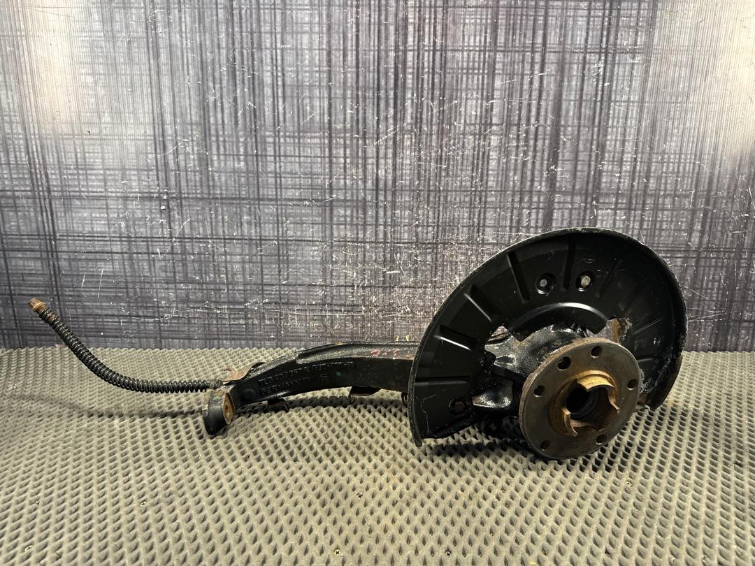 Поворотный кулак, 9000 рублей, Красноярск