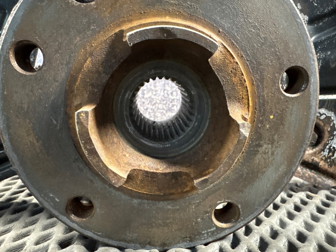 Поворотный кулак, 9000 рублей, Красноярск