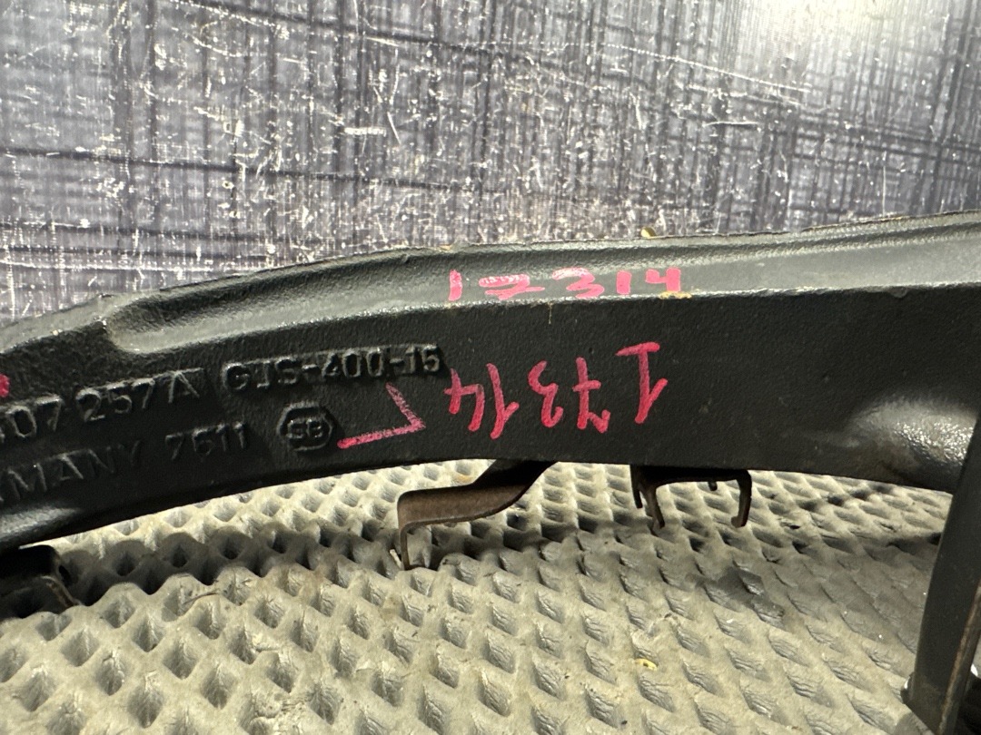 Поворотный кулак, 9000 рублей, Красноярск