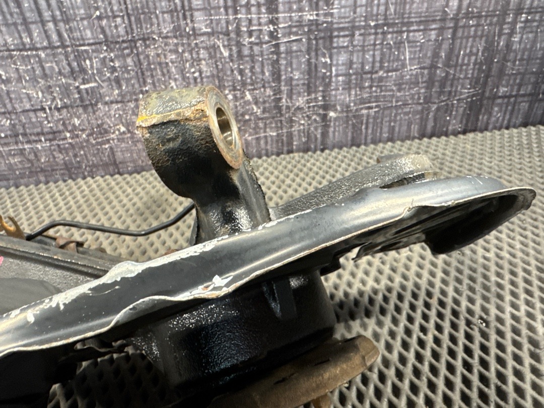 Поворотный кулак, 9000 рублей, Красноярск