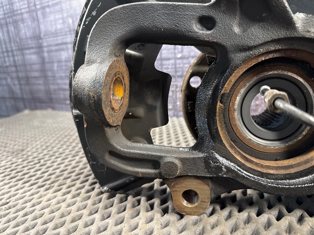 Поворотный кулак, 9000 рублей, Красноярск