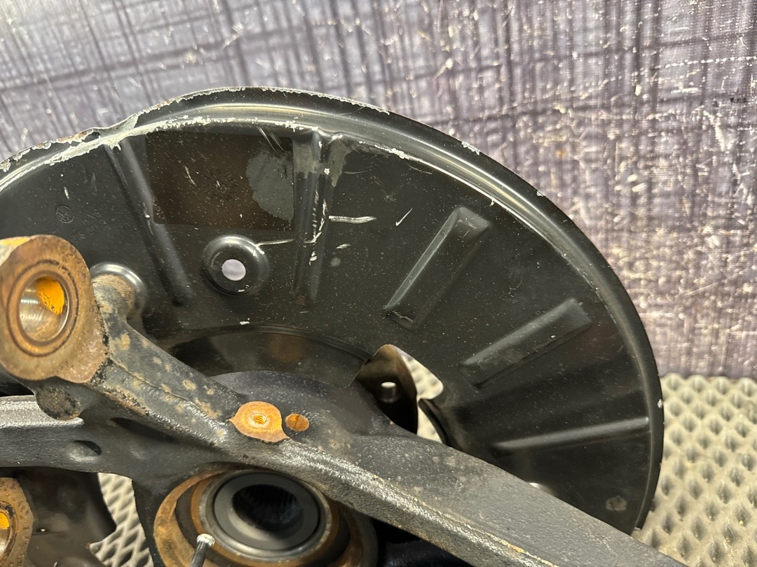 Поворотный кулак, 9000 рублей, Красноярск