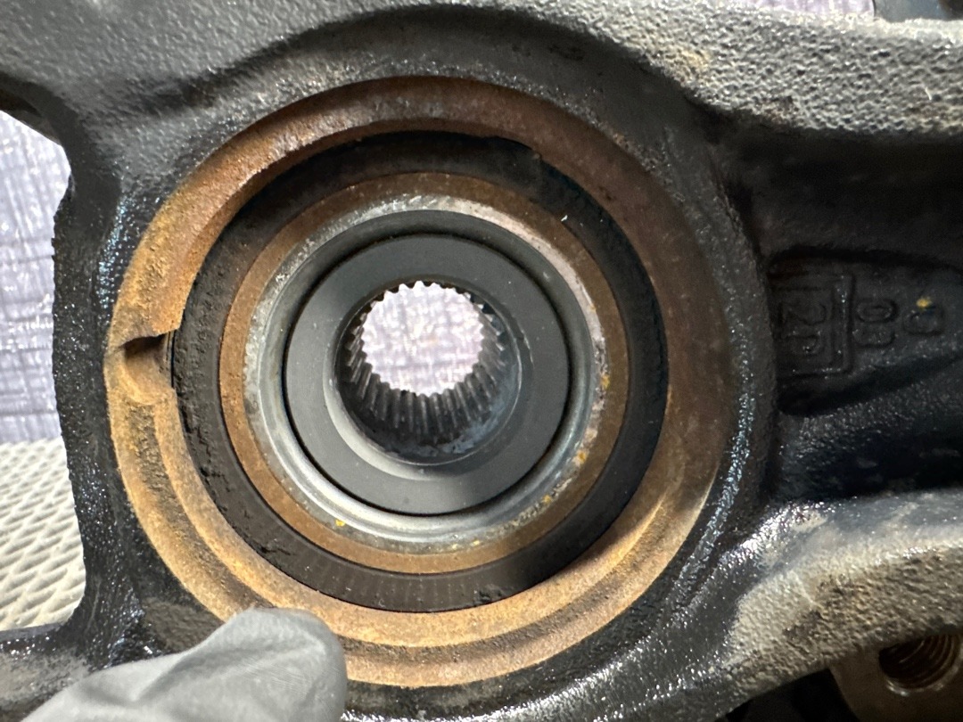 Поворотный кулак, 9000 рублей, Красноярск