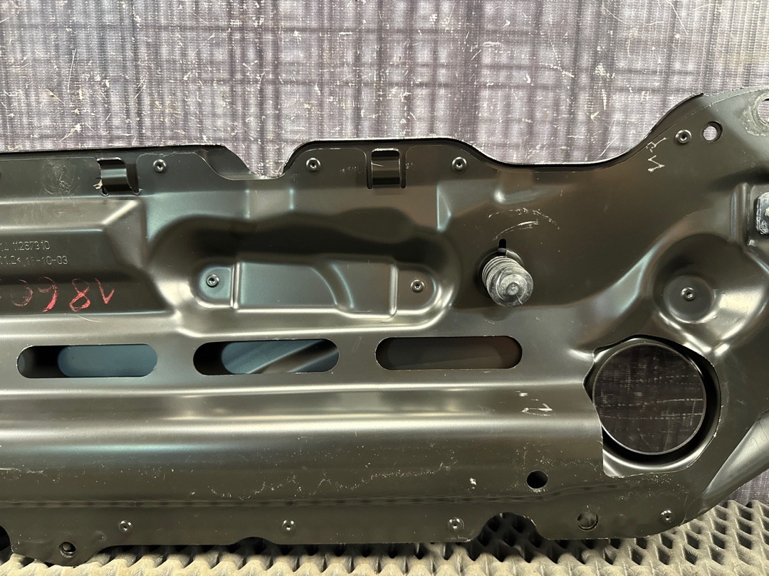 Рамка радиатора, 1500 рублей, Красноярск