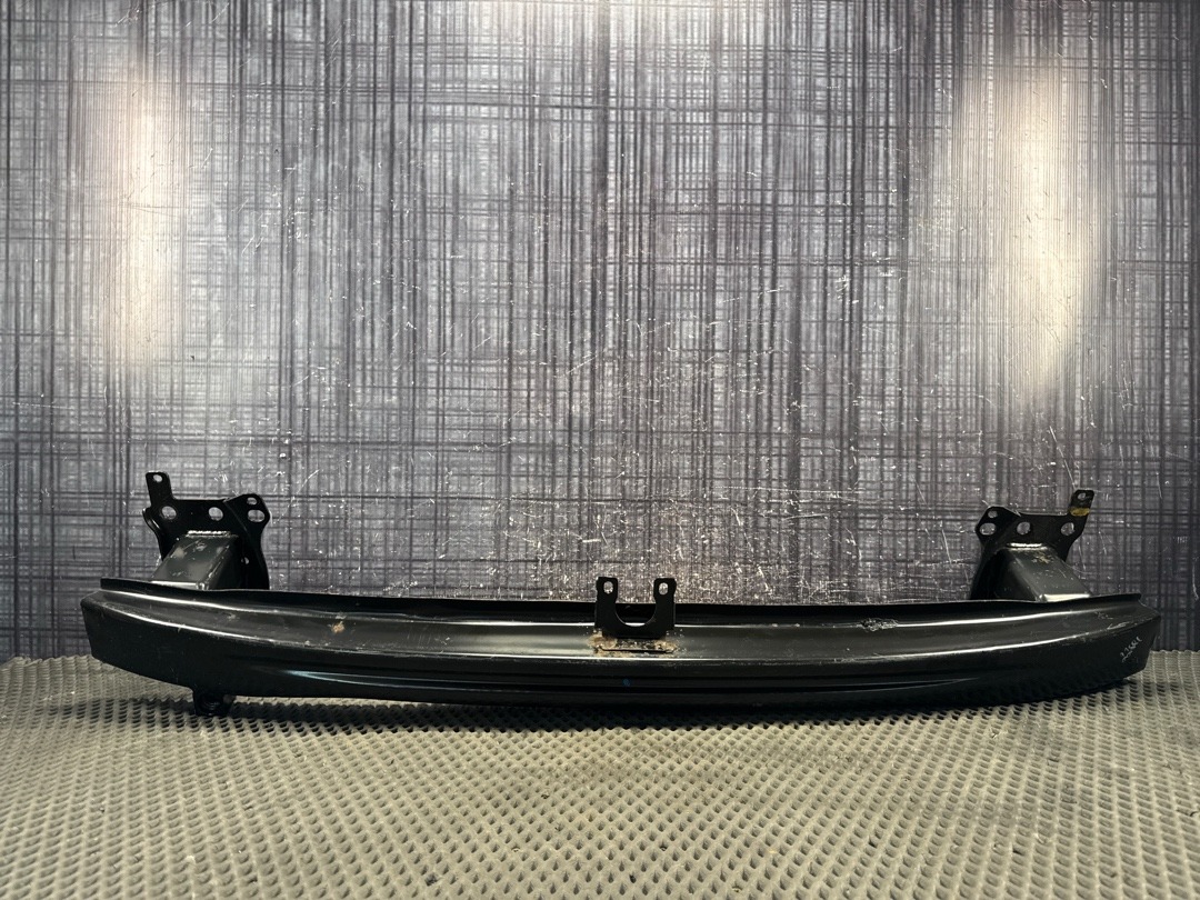 Усилитель бампера, 1000 рублей, Красноярск