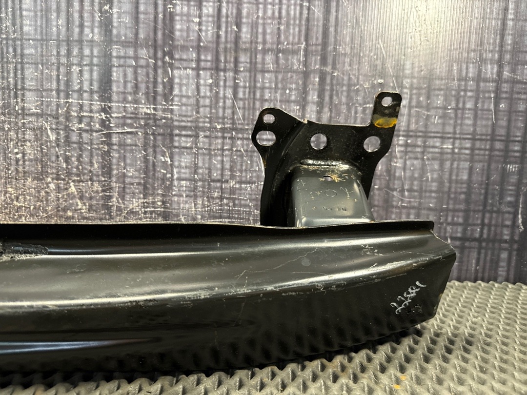 Усилитель бампера, 1000 рублей, Красноярск