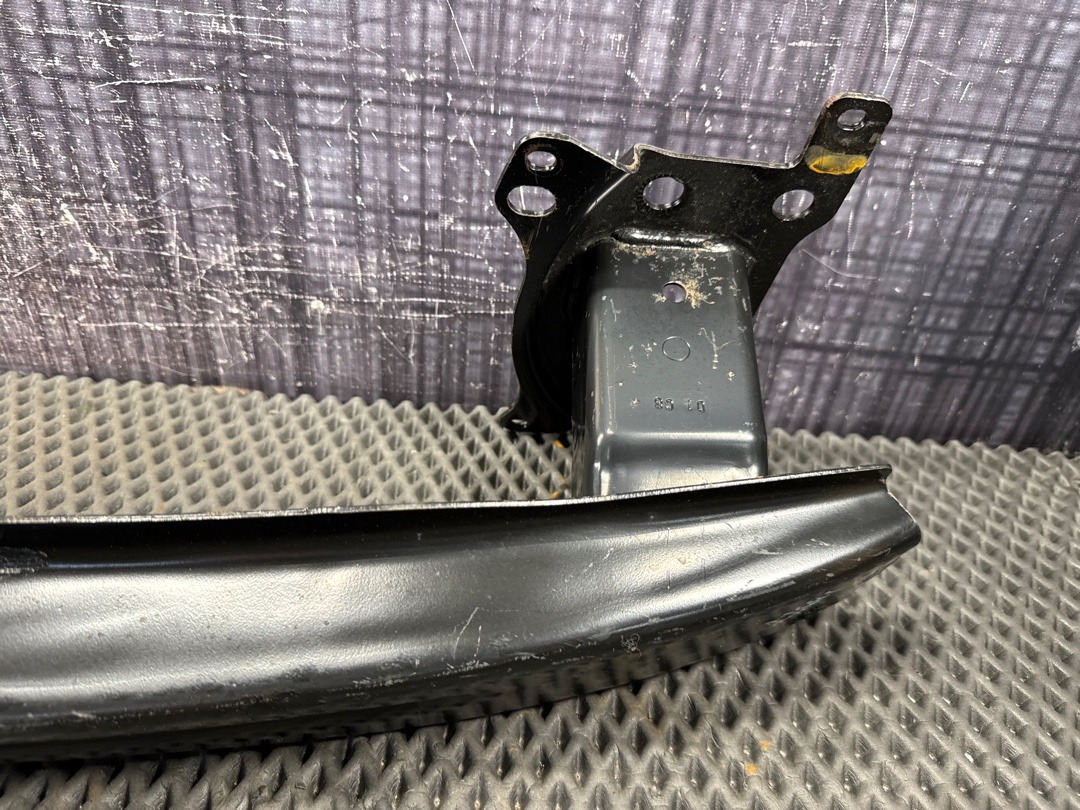 Усилитель бампера, 1000 рублей, Красноярск