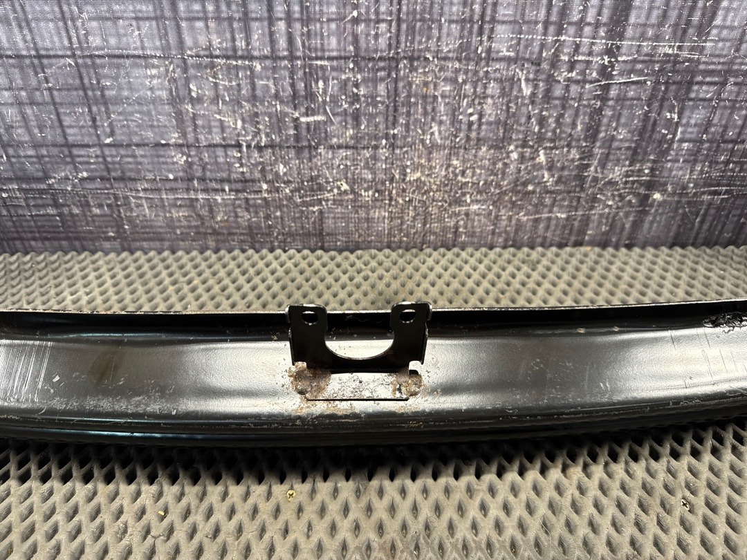 Усилитель бампера, 1000 рублей, Красноярск