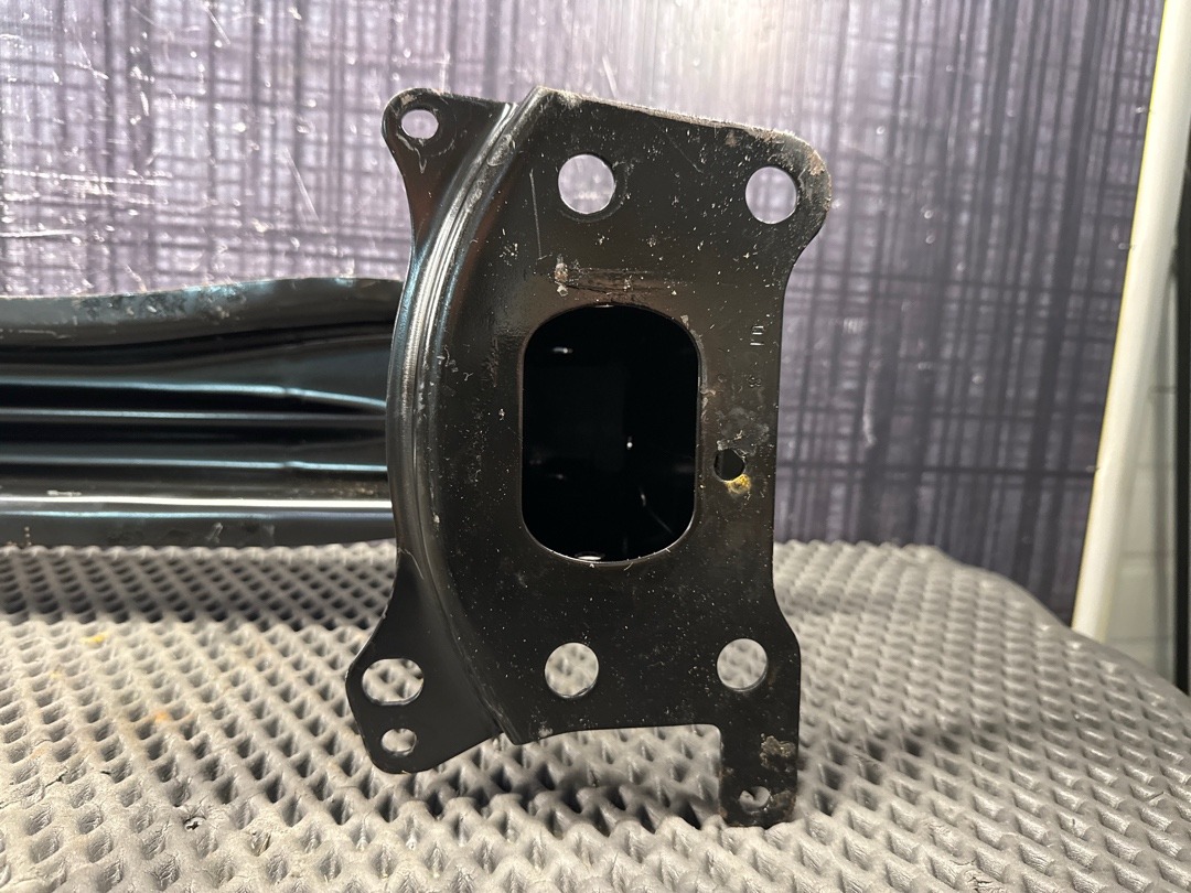 Усилитель бампера, 1000 рублей, Красноярск