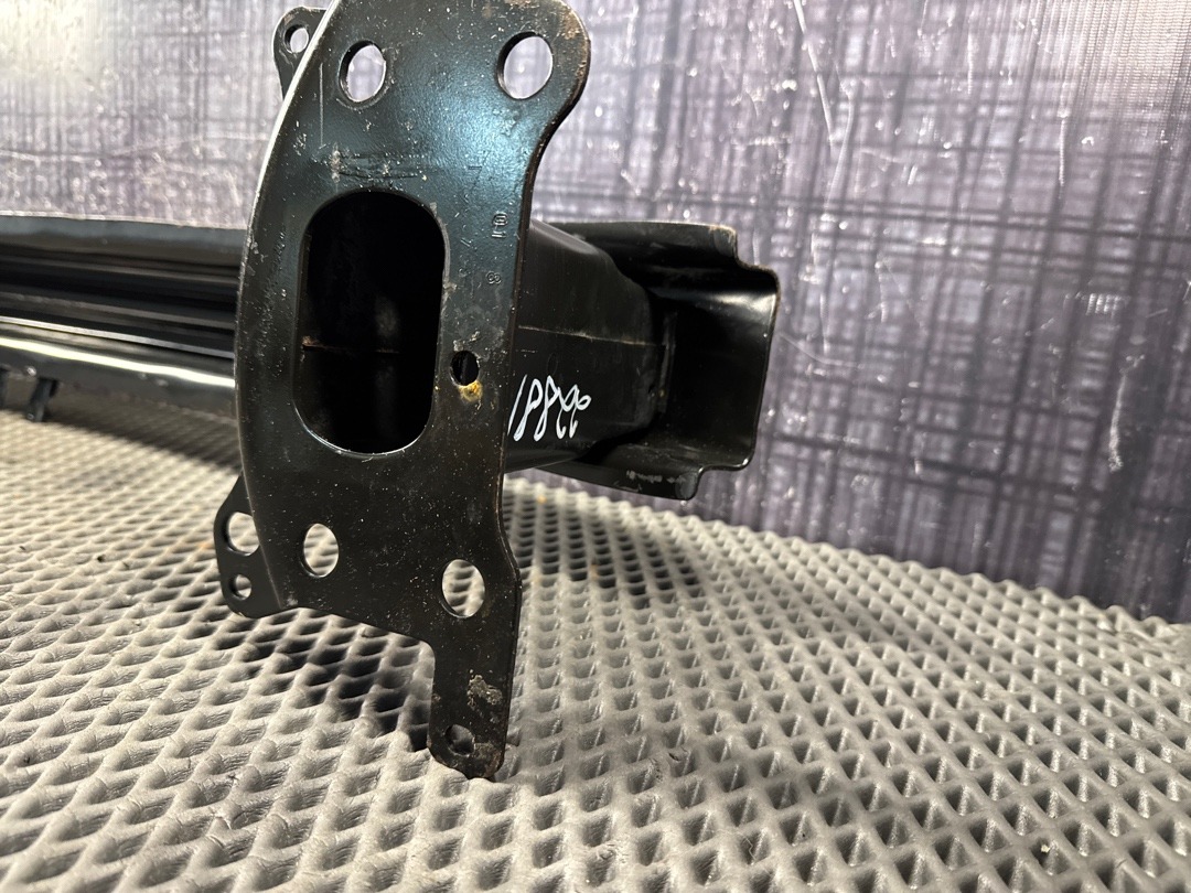 Усилитель бампера, 1000 рублей, Красноярск