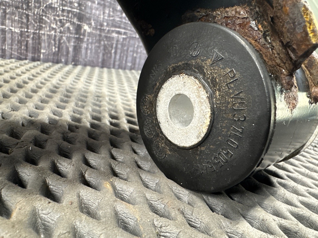 Рычаг подвески, 2800 рублей, Красноярск