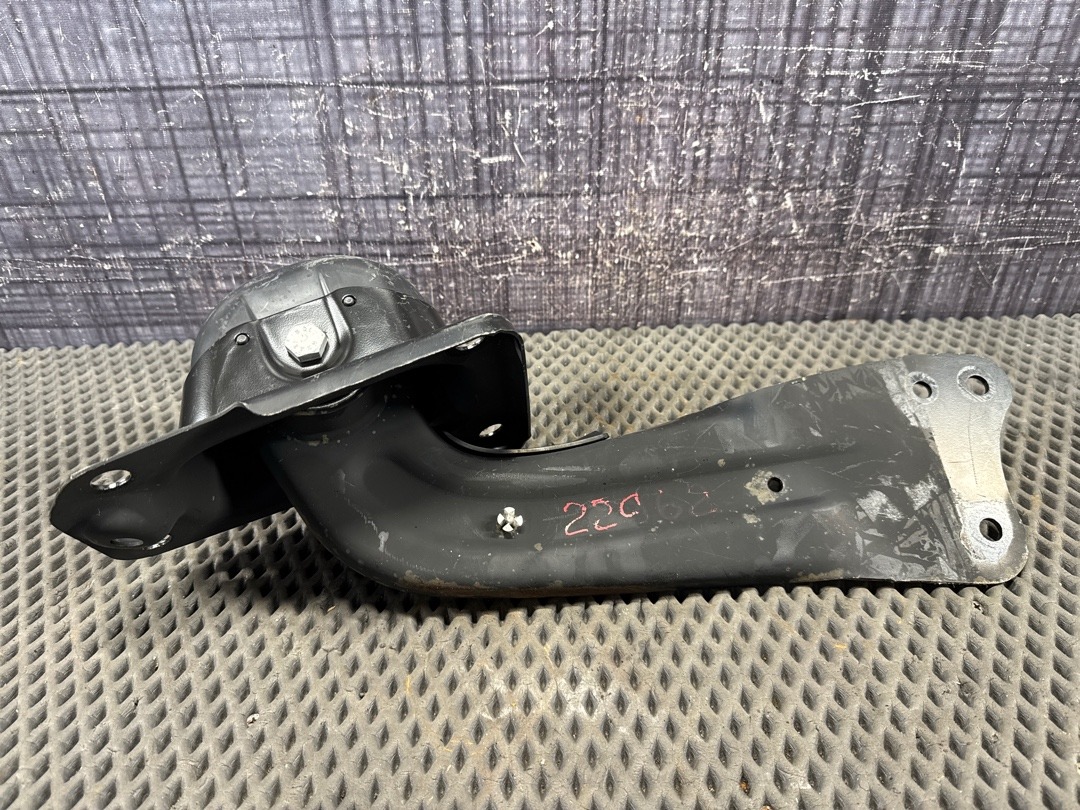 Рычаг подвески, 1500 рублей, Красноярск