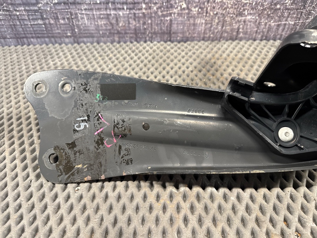 Рычаг подвески, 1500 рублей, Красноярск