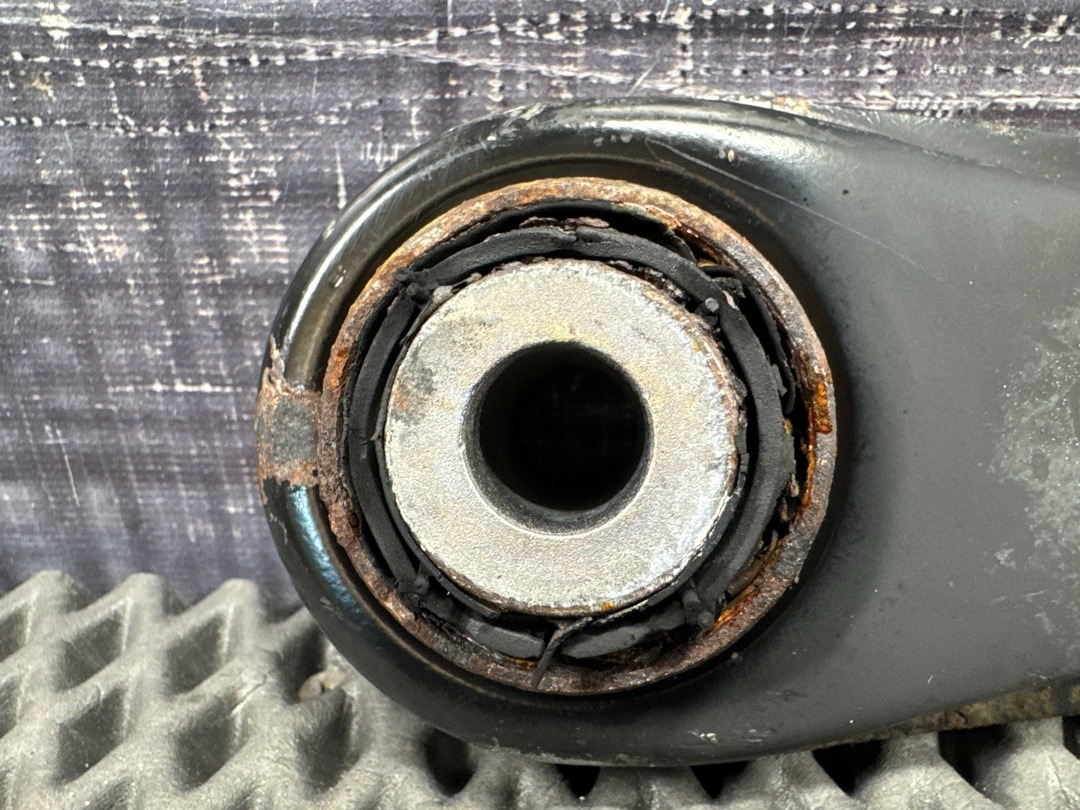 Рычаг подвески, 1500 рублей, Красноярск