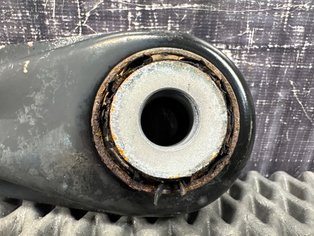 Рычаг подвески, 1500 рублей, Красноярск