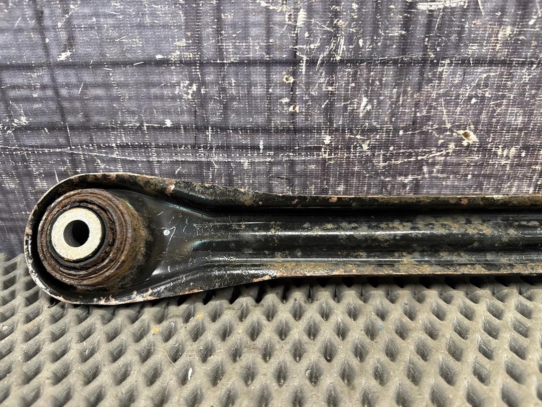 Рычаг подвески, 1500 рублей, Красноярск