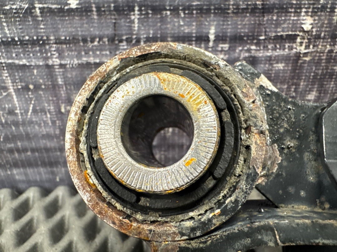 Рычаг подвески, 1500 рублей, Красноярск