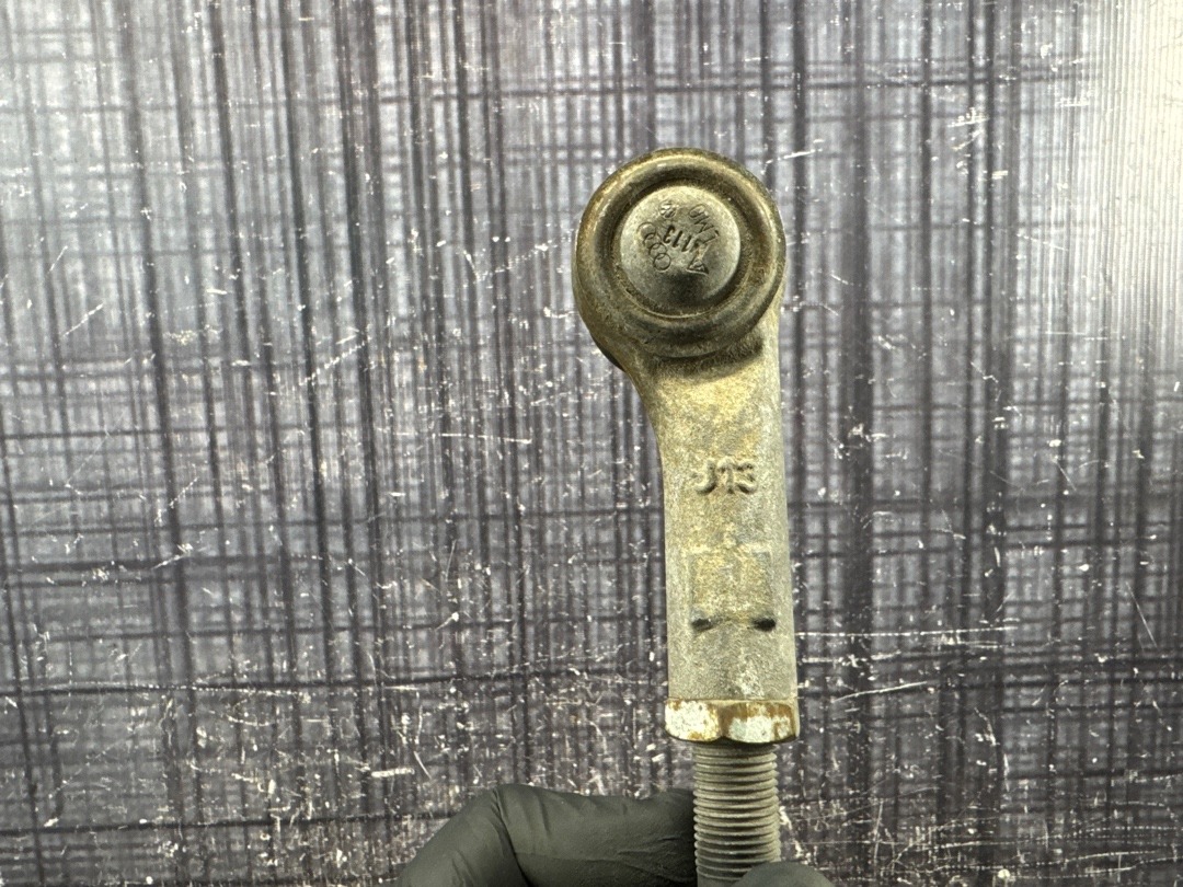 Тяга рулевая с наконечником, 2000 рублей, Красноярск