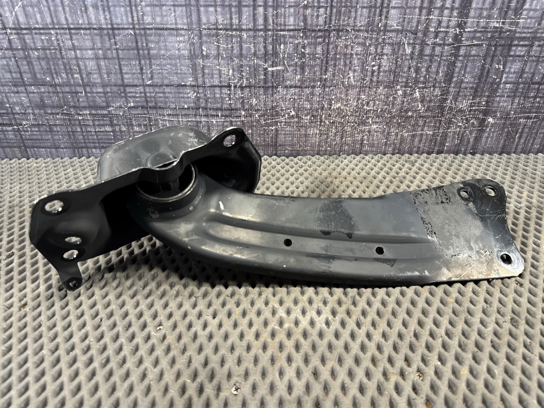 Рычаг подвески, 1800 рублей, Красноярск