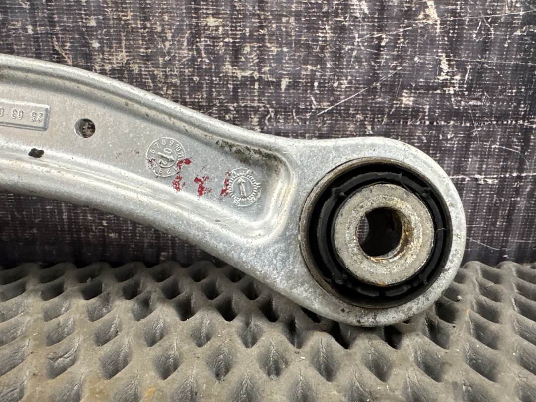 Рычаг подвески, 2000 рублей, Красноярск