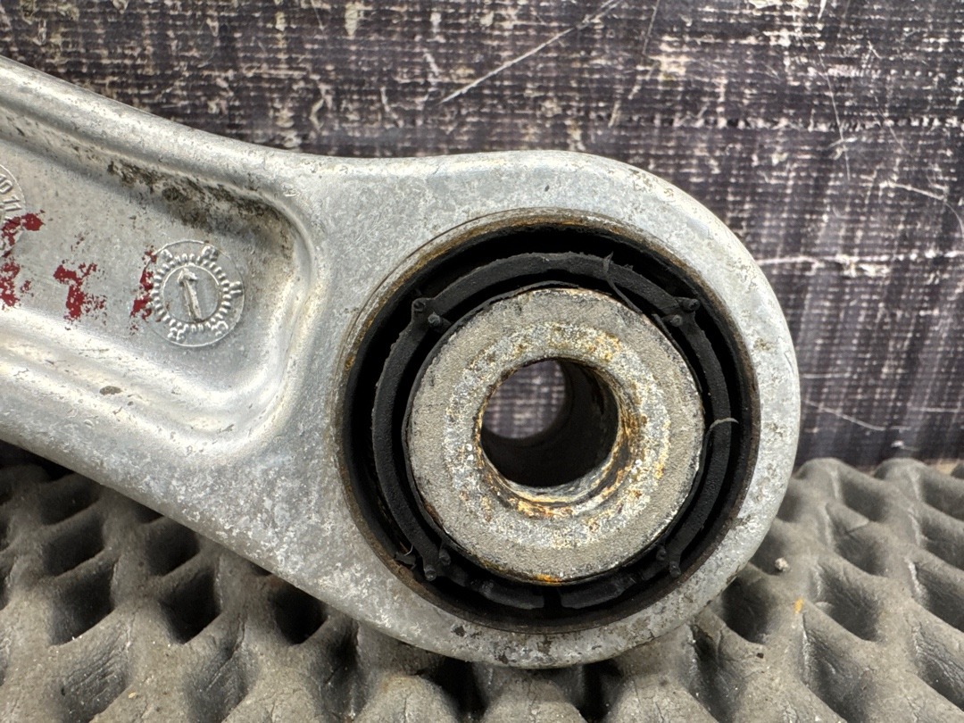 Рычаг подвески, 2000 рублей, Красноярск