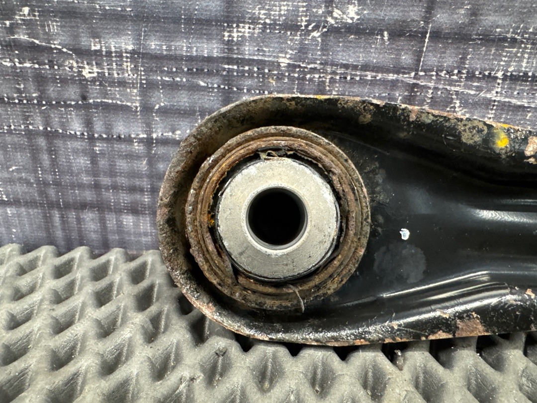 Рычаг подвески, 1500 рублей, Красноярск