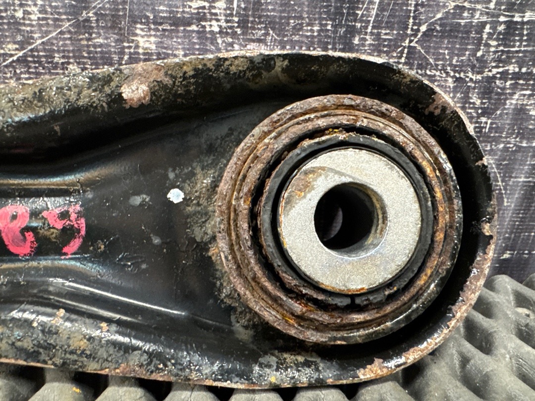 Рычаг подвески, 1500 рублей, Красноярск