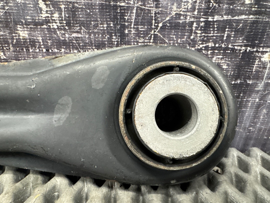 Рычаг подвески, 1500 рублей, Красноярск