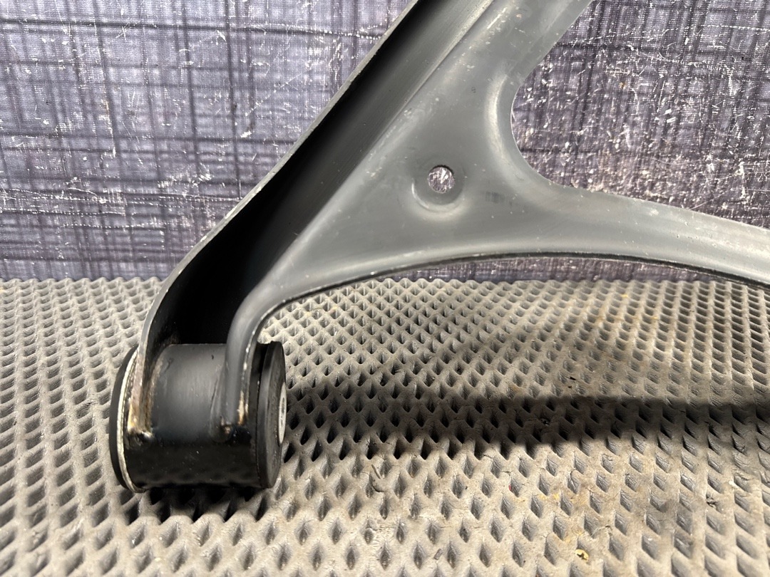 Рычаг подвески, 2800 рублей, Красноярск